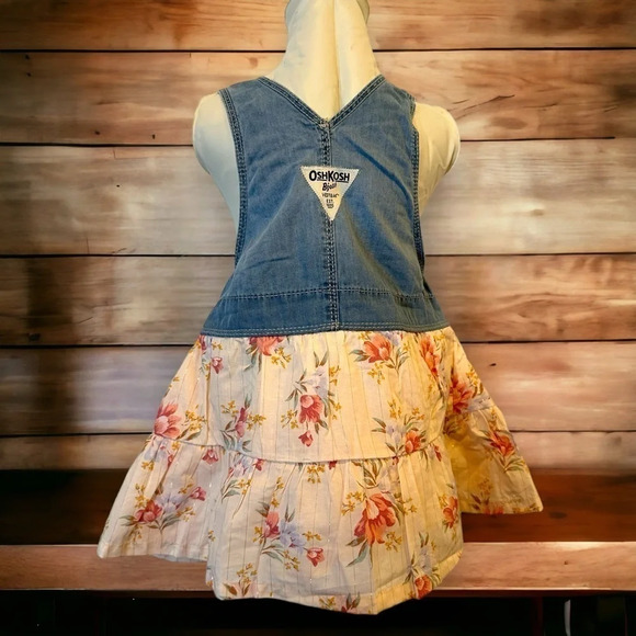 Oshkosh‎ Skirtall overall dress 18 months - Picture 4 of 7